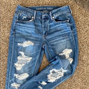 American Eagle Tomgirl Jean